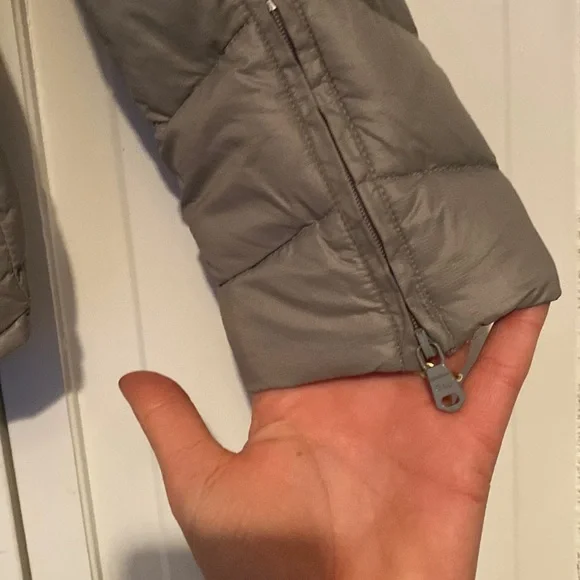 Gap lightweight puffer jacket - Picture 4 of 4